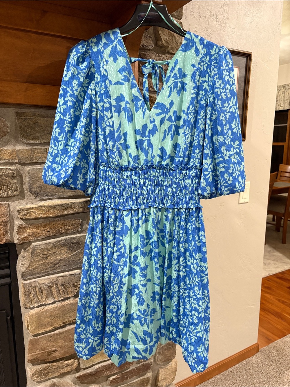 Taylor Large Blue Floral V-Neck Smocked Waist Dress with 3/4 Sleeves Beautiful